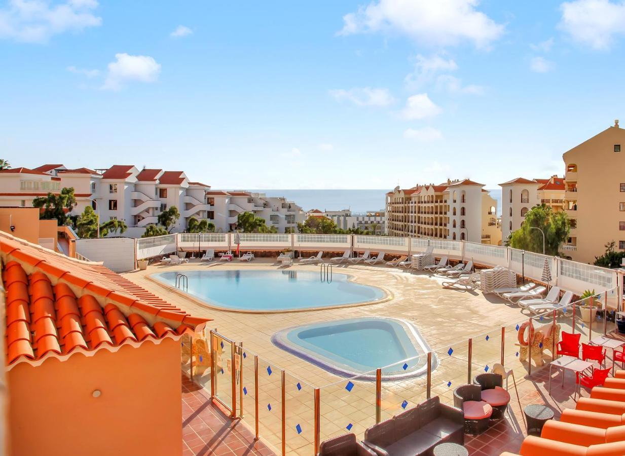Top Floor, Sea View, Huge Terrace, Heated Pool, Garage Los Cristianos  Kültér fotó